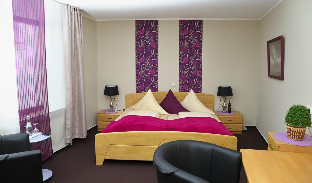 Hotel Rosenflora 니데겐 외부 사진